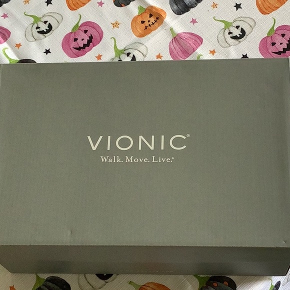Vionic Women’s Winter Boots NEW 9.5 - Picture 7 of 7